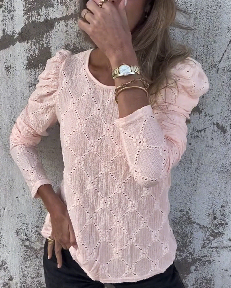 Bluse Med Puffærmer Og Udskæring