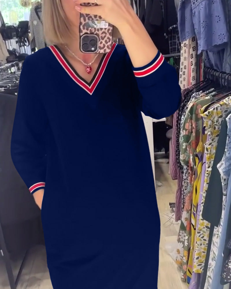 V-halset kjole med lommer