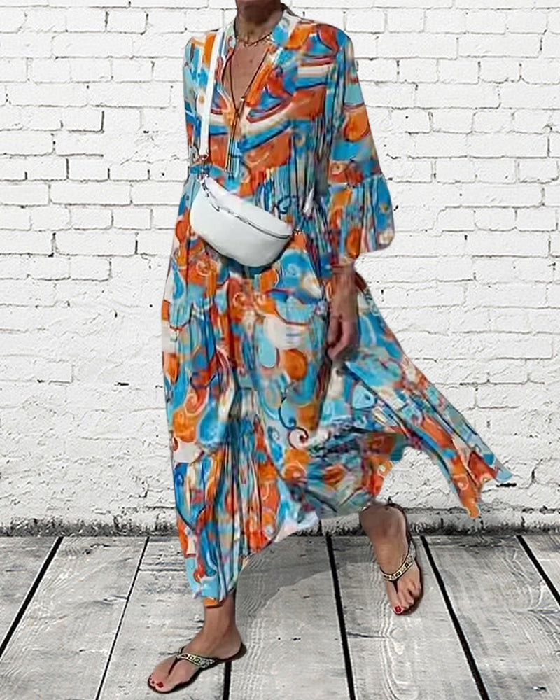 Kjole med lange ærmer og v-udskæring