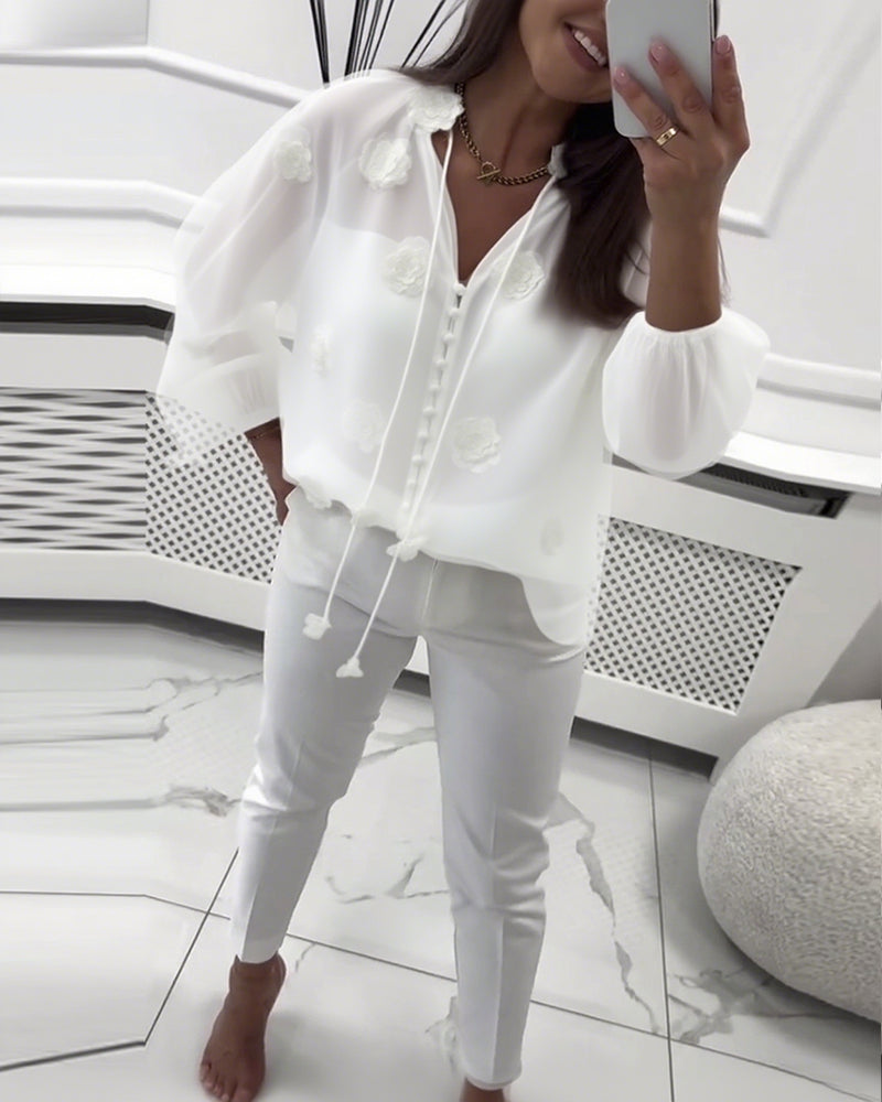 Bluse Ensfarvet 3D-Blomster Snøre