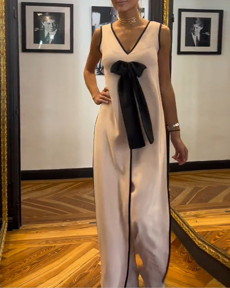 Ensfarvet to-delt sæt | Bluse med sløjfe og bukser