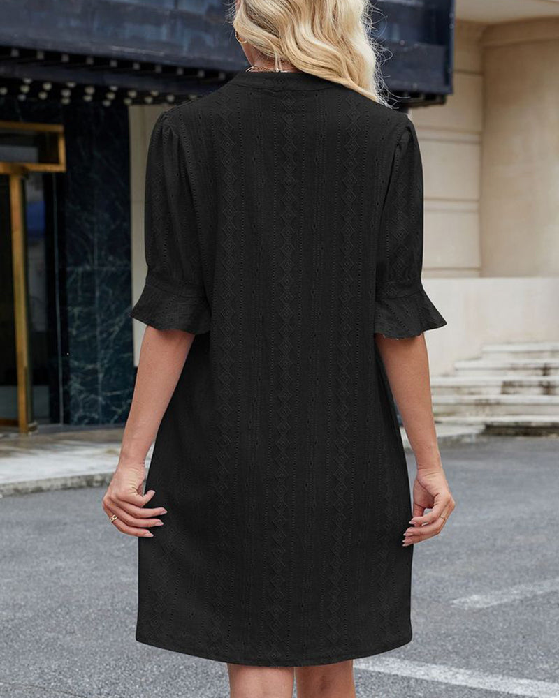 Kjole Ensfarvet V-hals