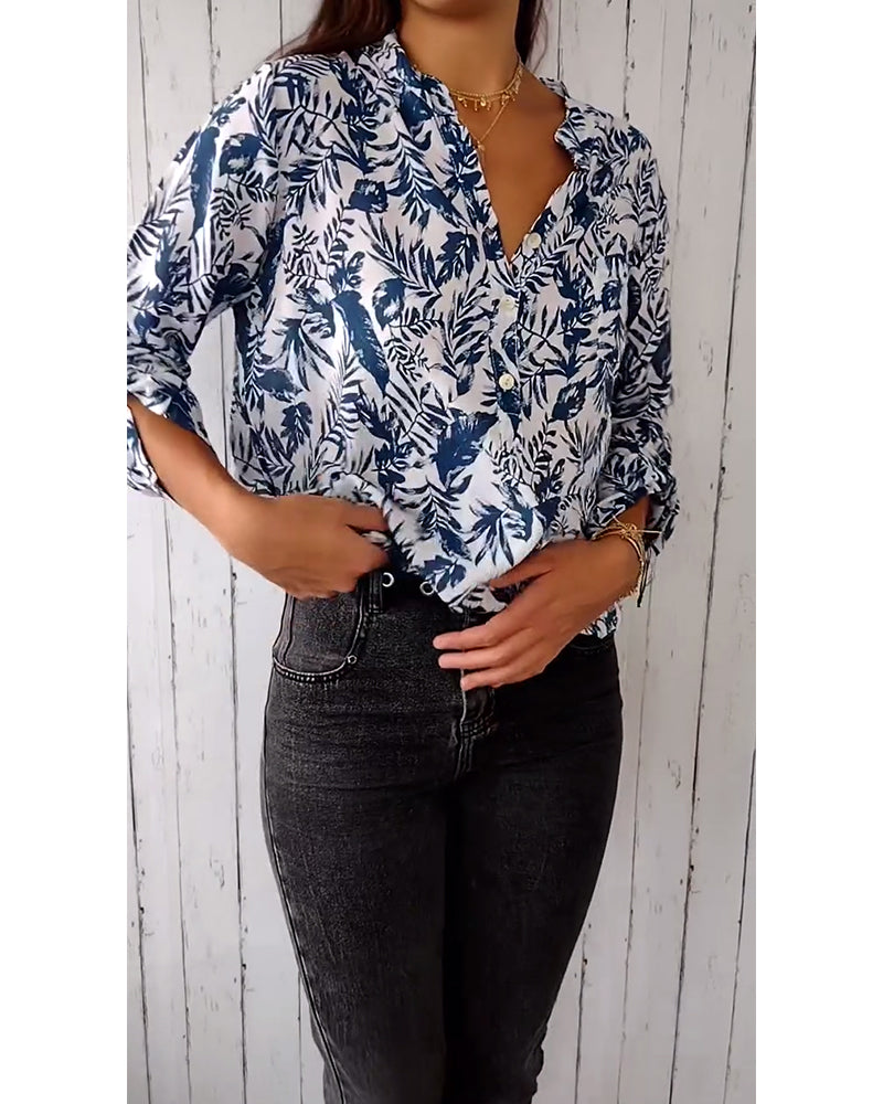 V-halset bluse med bladprint