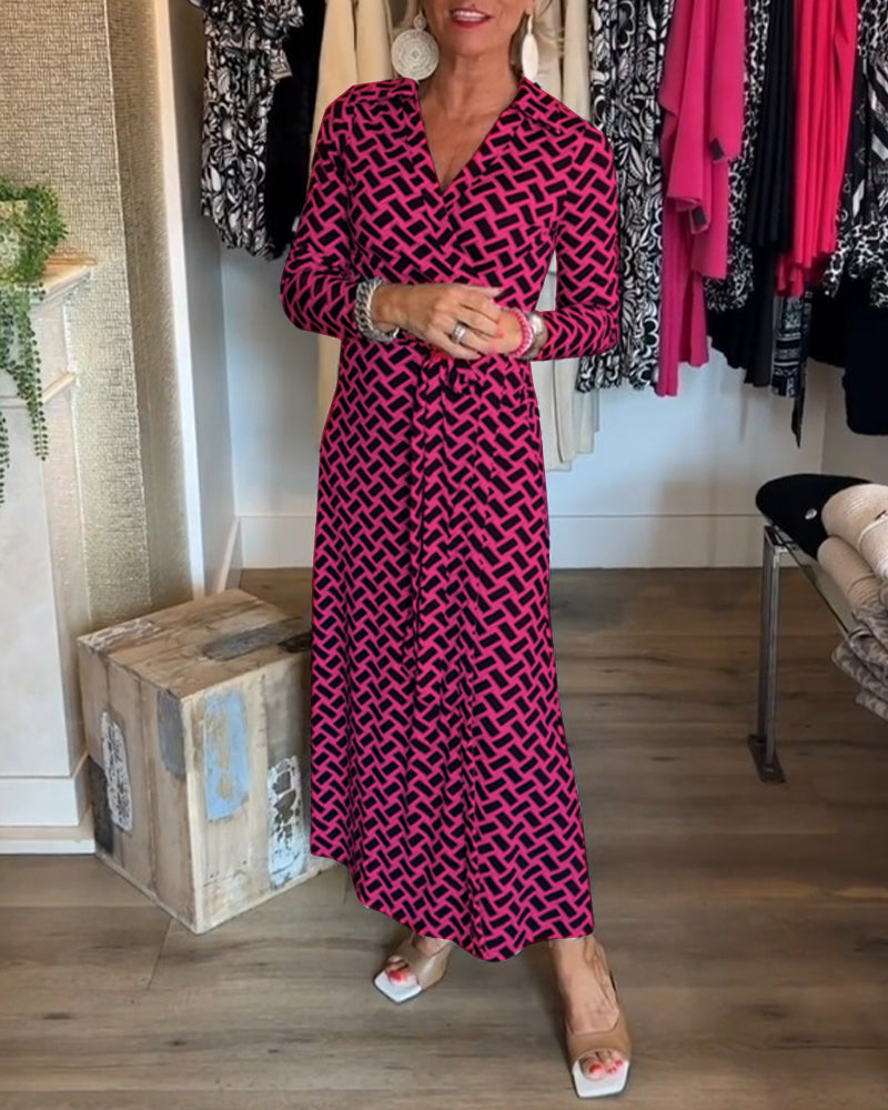 Slankende mønstret kjole