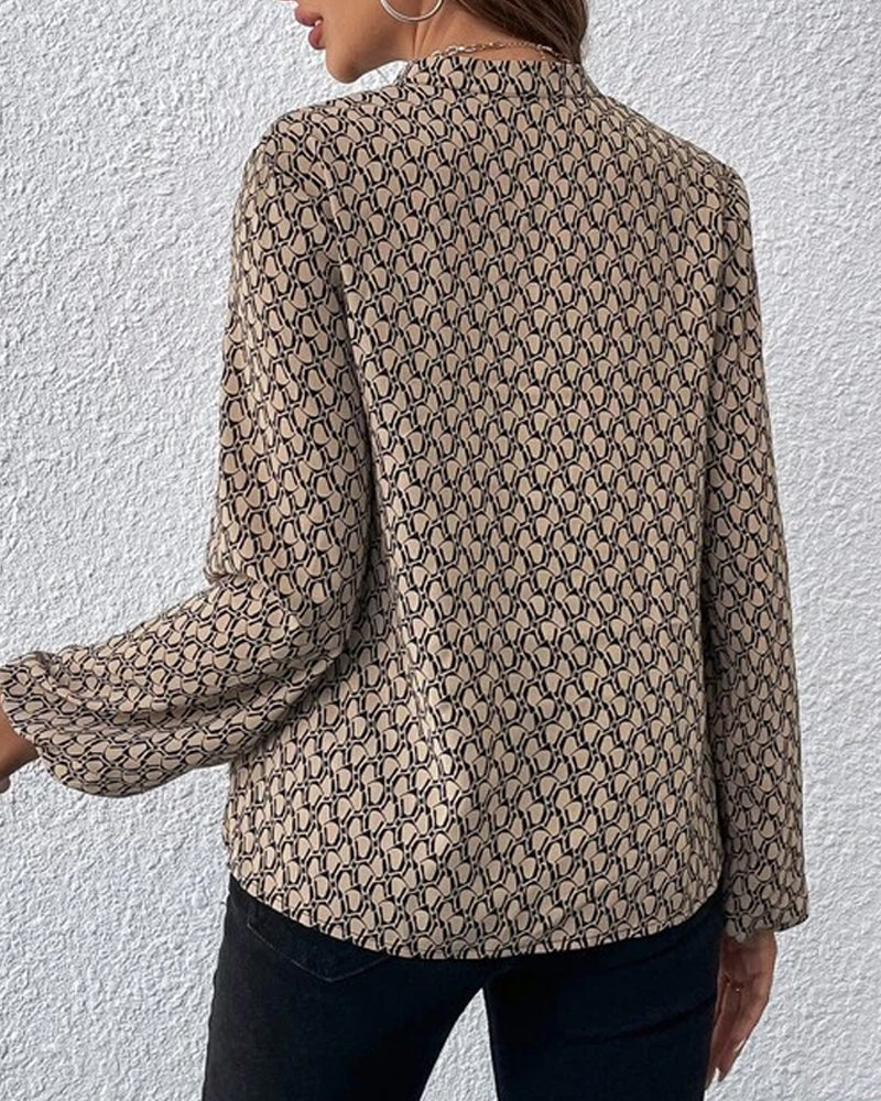 Elegant bluse med V-udskæring
