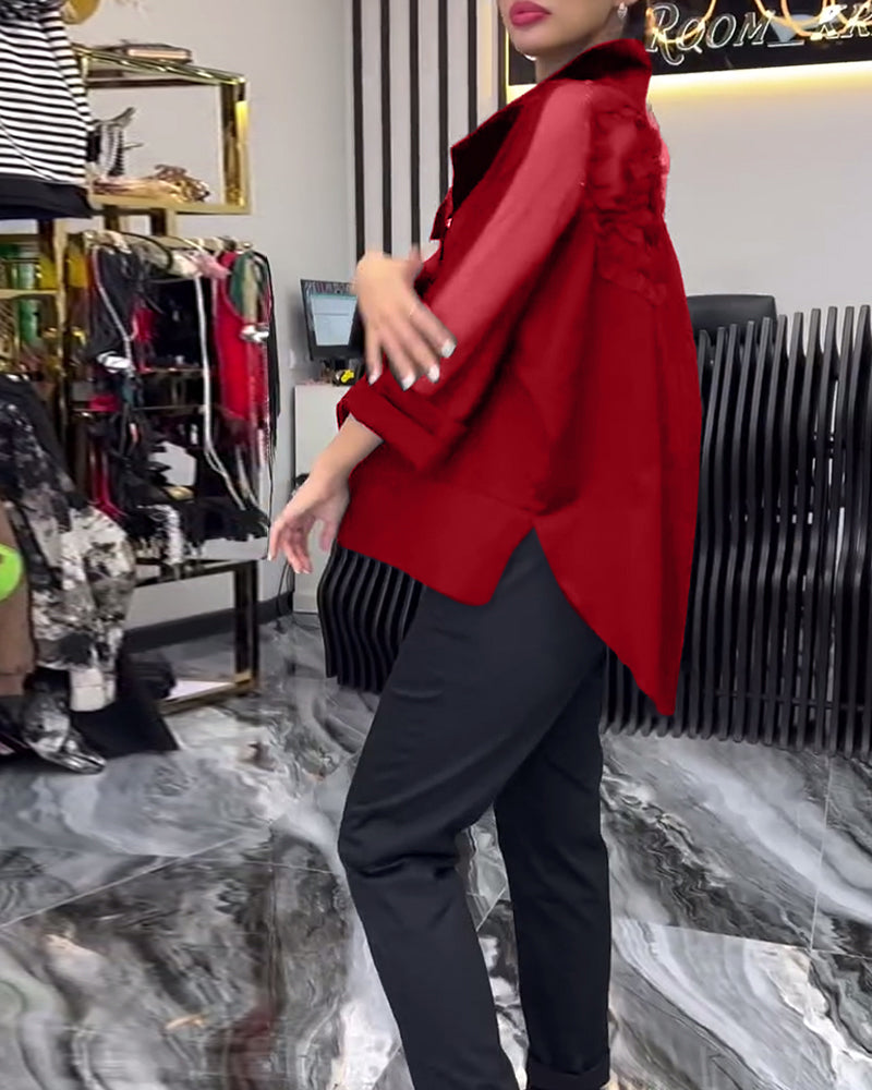 Blomsterbluse med lapel og blondepanel