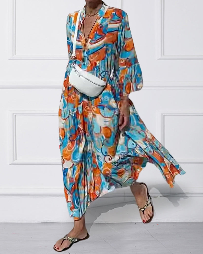 Kjole med lange ærmer og v-udskæring