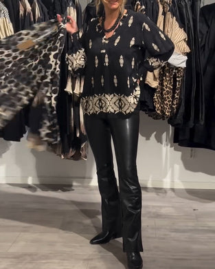 Skjorte v-hals lanterne ærme printet