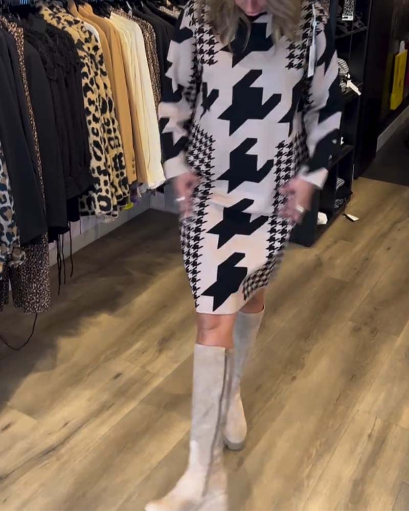Kjole med Houndstooth -mønster