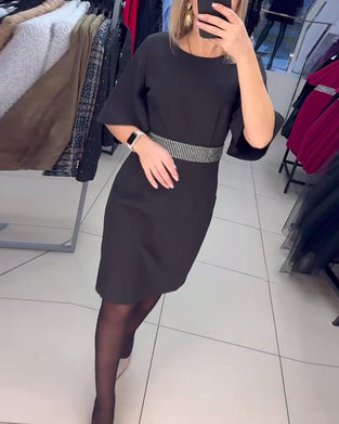 Kjole Rund Hals Udsvingende Halværme Talje