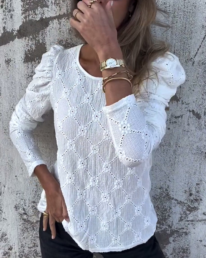 Bluse Med Puffærmer Og Udskæring