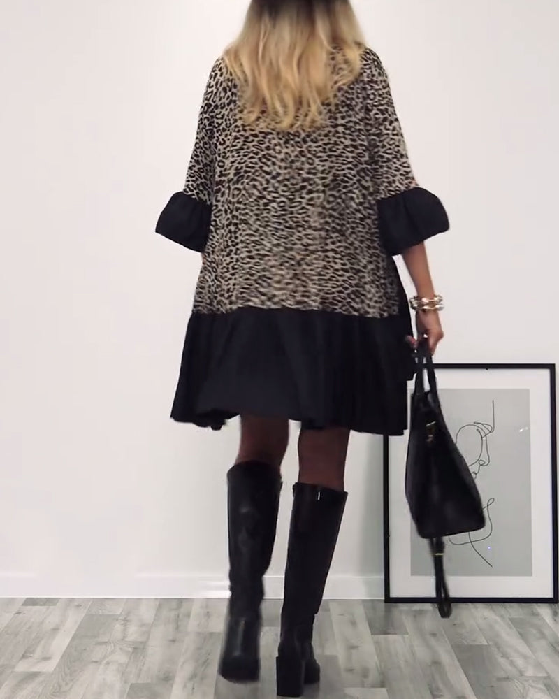 Patchwork kjole med leopardprint og pjuskærmer