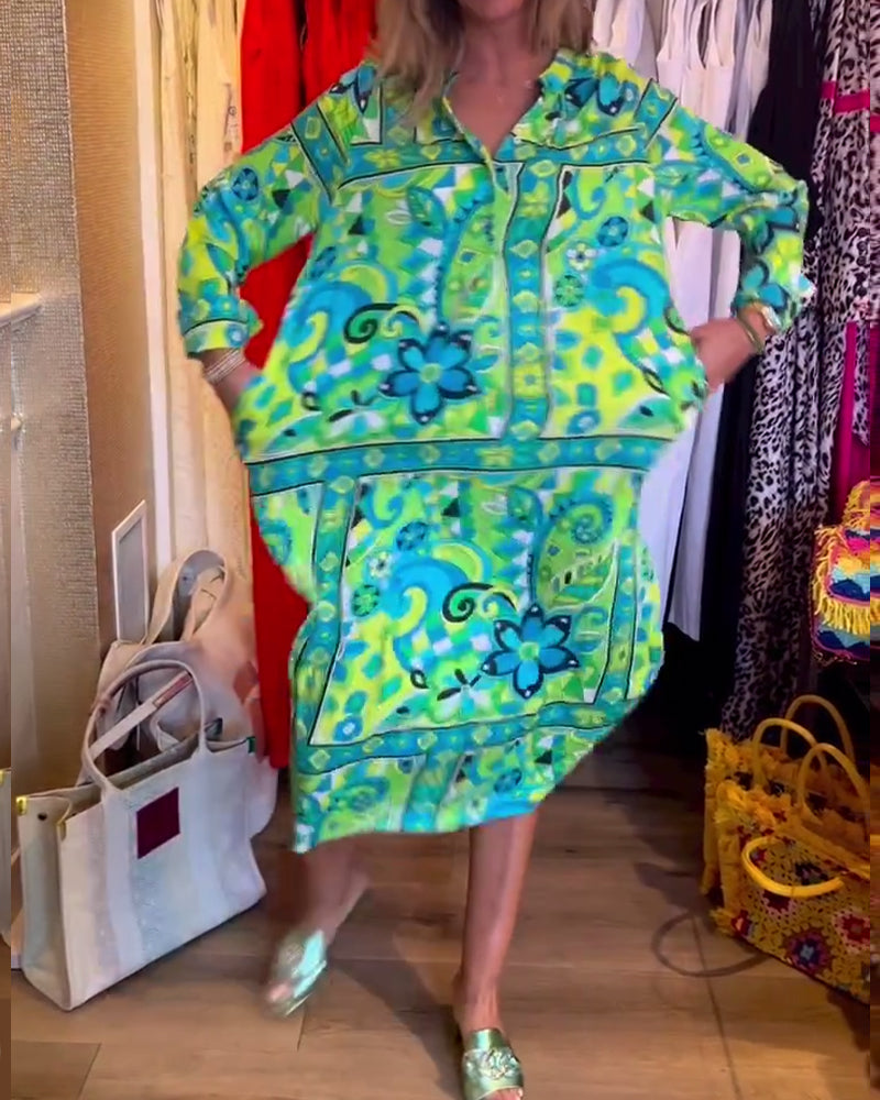 Lang grøn kjole i løs pasform med print