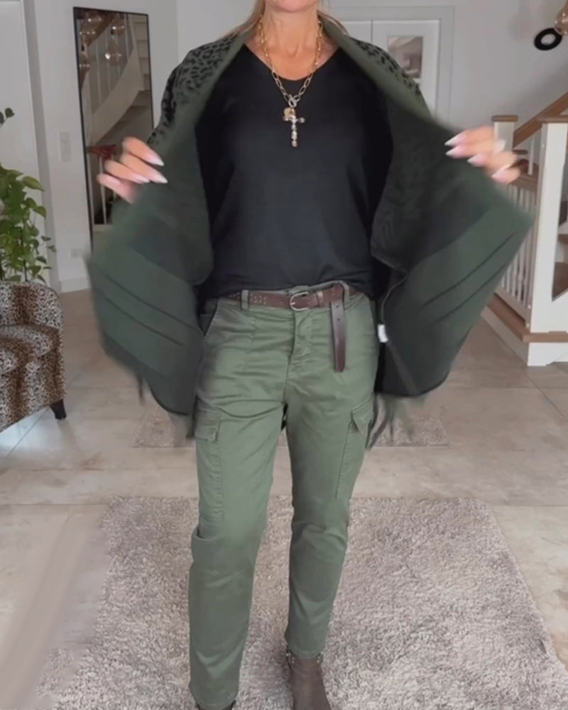 Langærmet cardigan med mørkt leopardprint