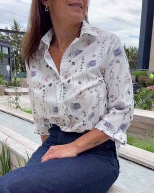 Hvid skjorte med print