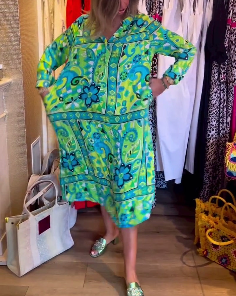 Lang grøn kjole i løs pasform med print