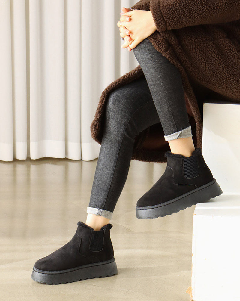 Ensfarvede snestøvler med tyk sål