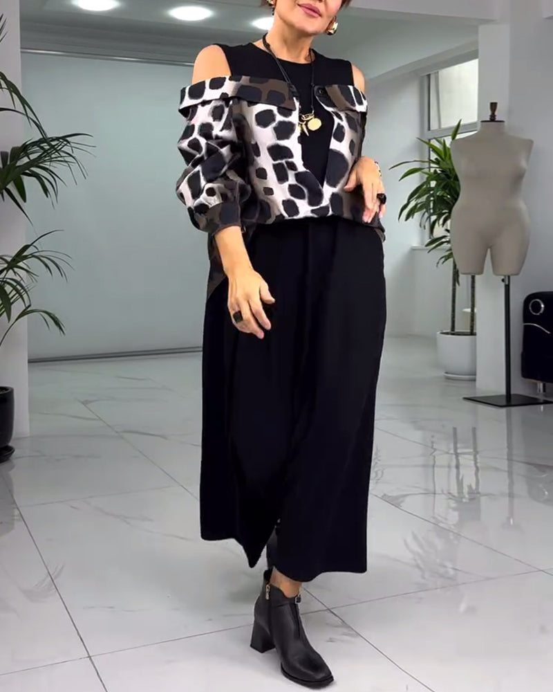 Afslappet kjole med leopardprint og bare skuldre
