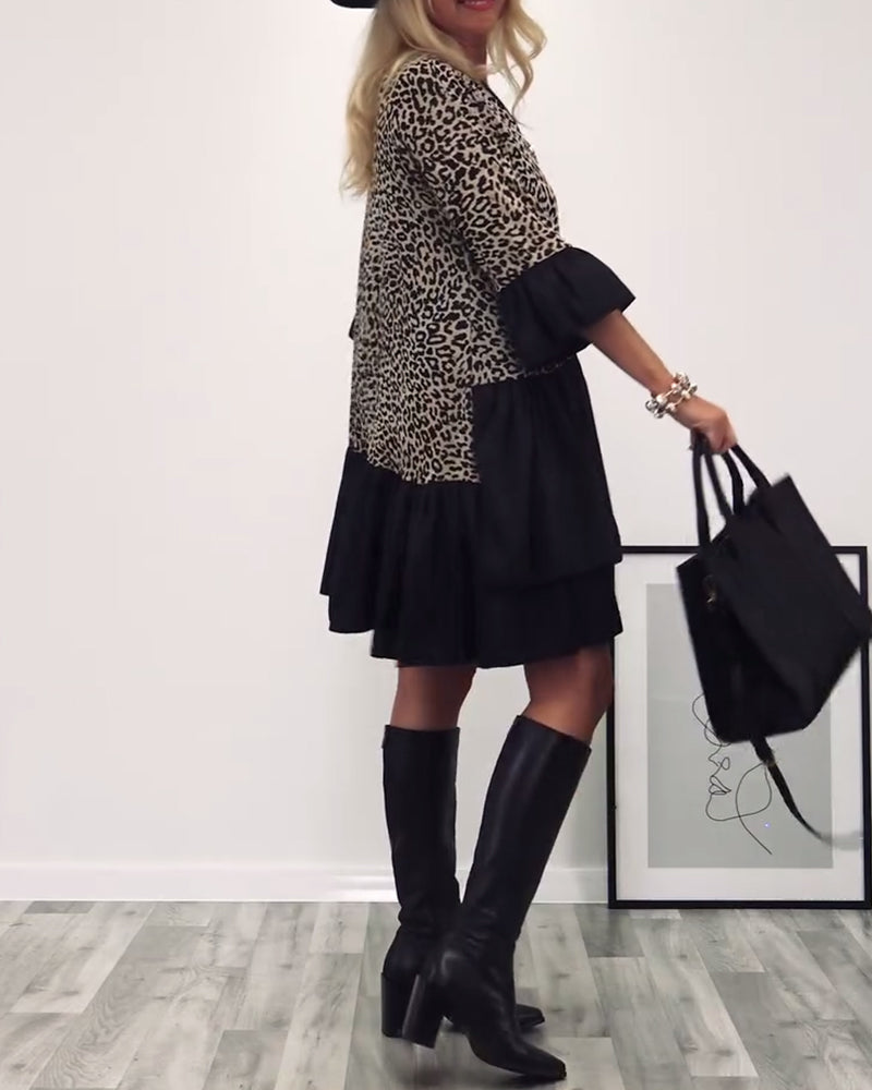 Patchwork kjole med leopardprint og pjuskærmer