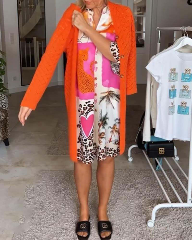 Patchwork kjole med V-udskæring