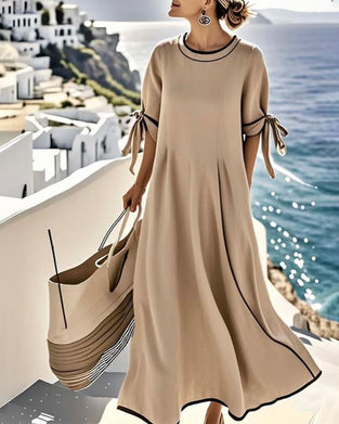 Rundhalset Kortærmet Kjole I Kontrastfarver