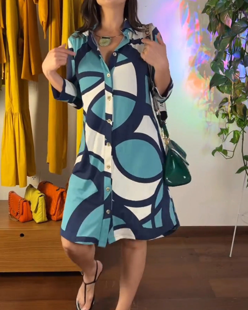 Langærmet kjole med knapper og print