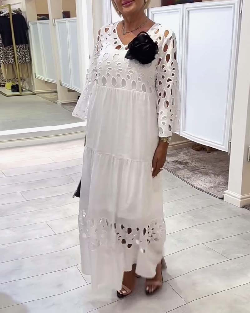 Kjole elegant ensfarvet blonde hul