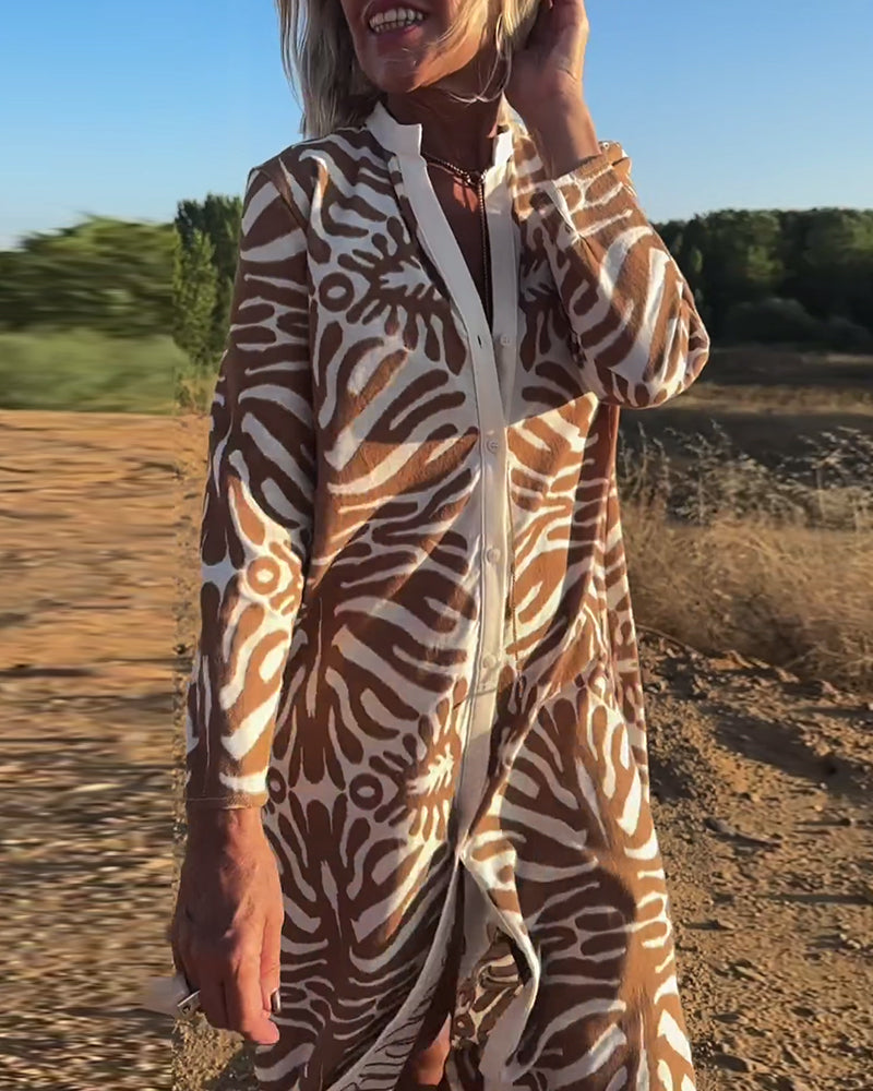 Langærmet kjole med knapper og print