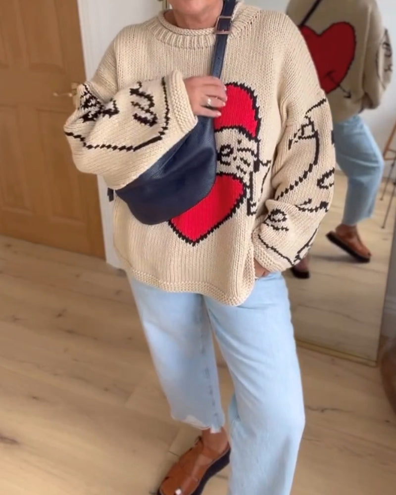 Afslappet sweater med stort hjertemotiv