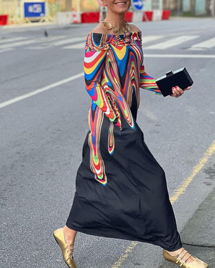 Elegant off-shoulder kjole med lange ærmer