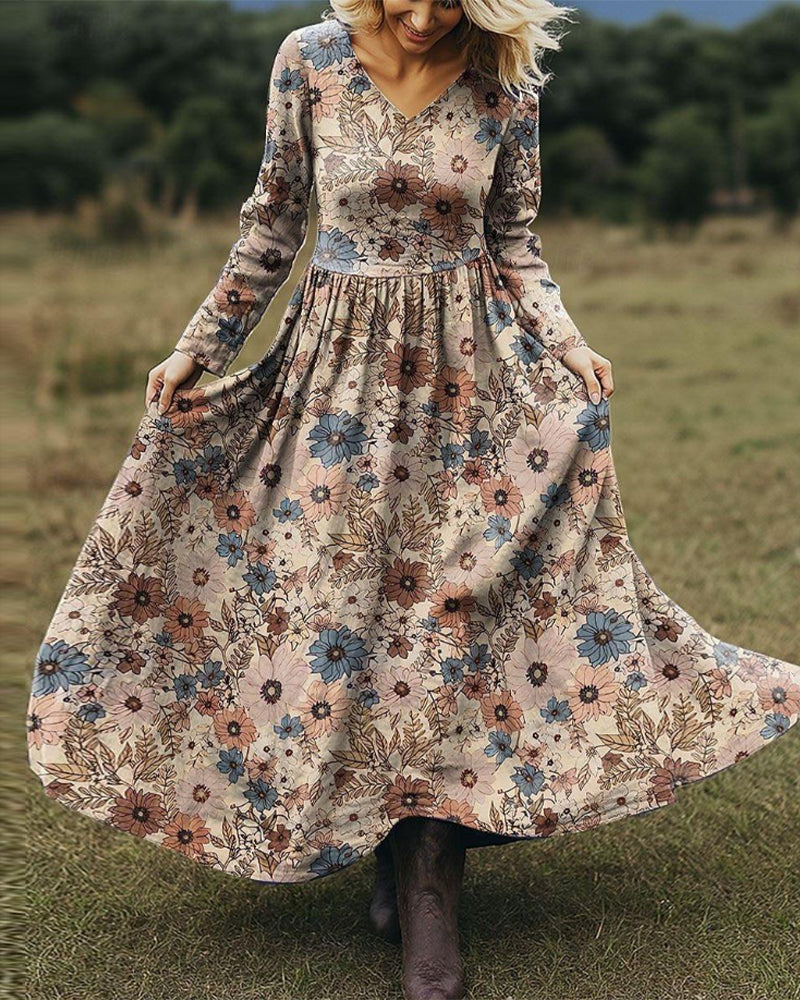 V-Halset Blomsterkjole I Skovstil
