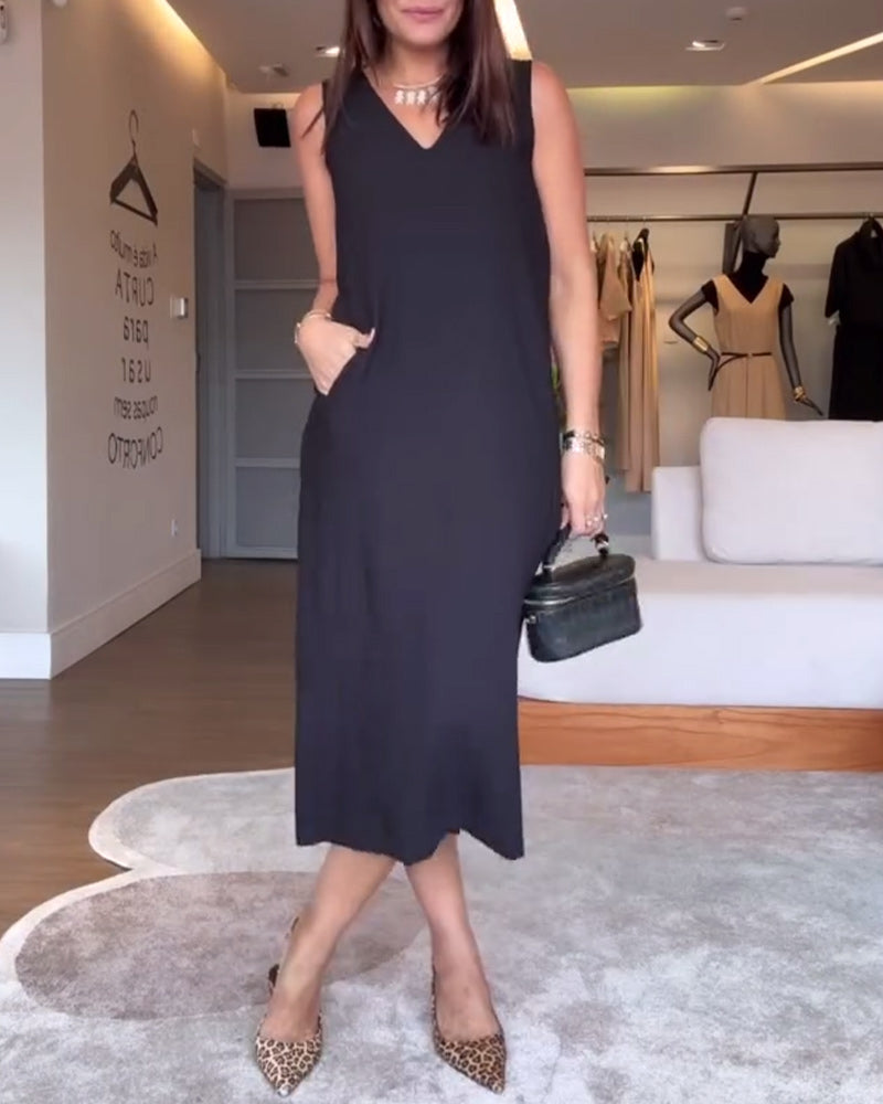 Kjole afslappet v-hals ærmeløs ensfarvet split