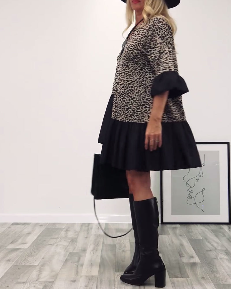 Patchwork kjole med leopardprint og pjuskærmer