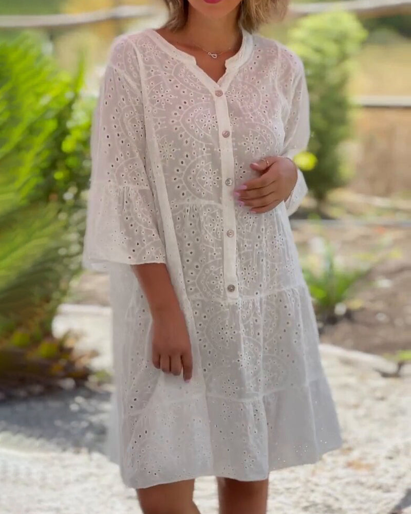 Løs kjole med udhulning