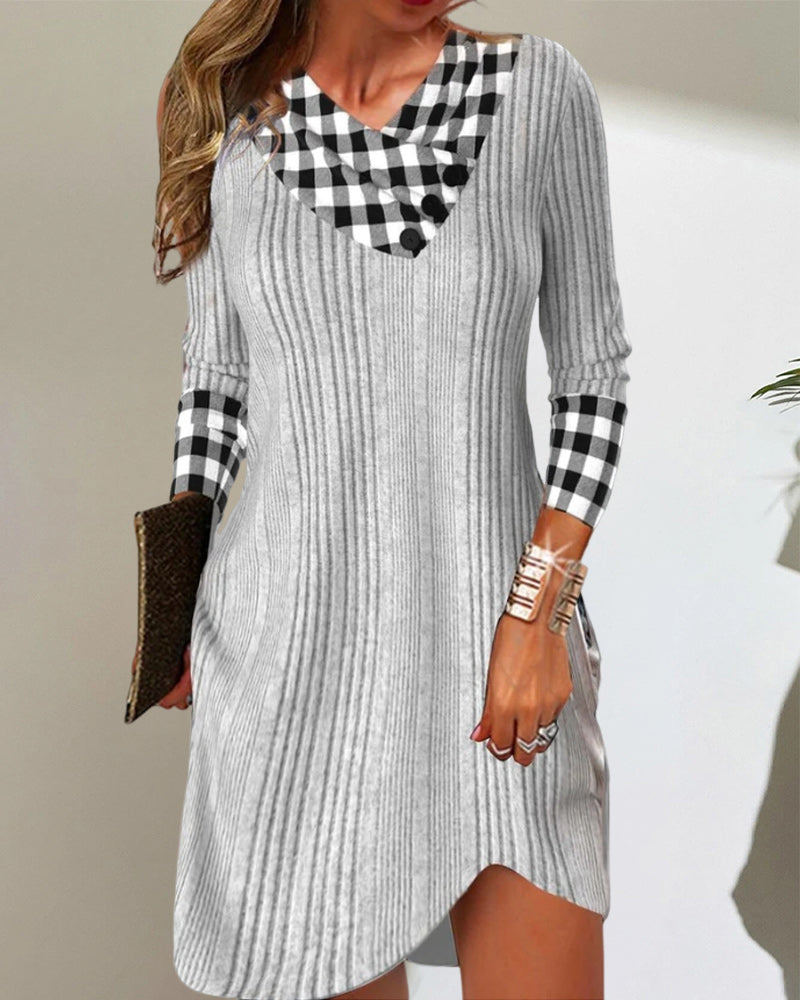 Casual kjole med V-udskæring og farveblok