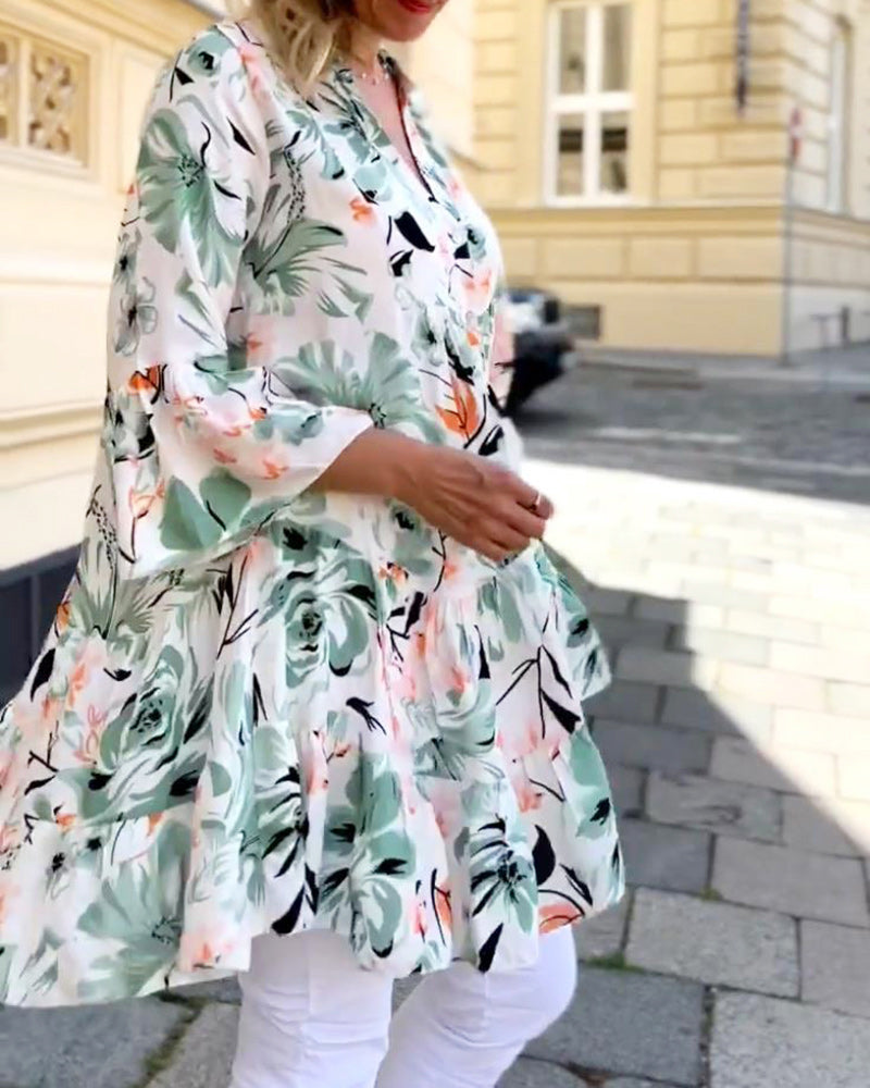 V-halset elegant blomsterbluse