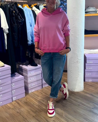 Afslappet hættetrøje i gradient farve