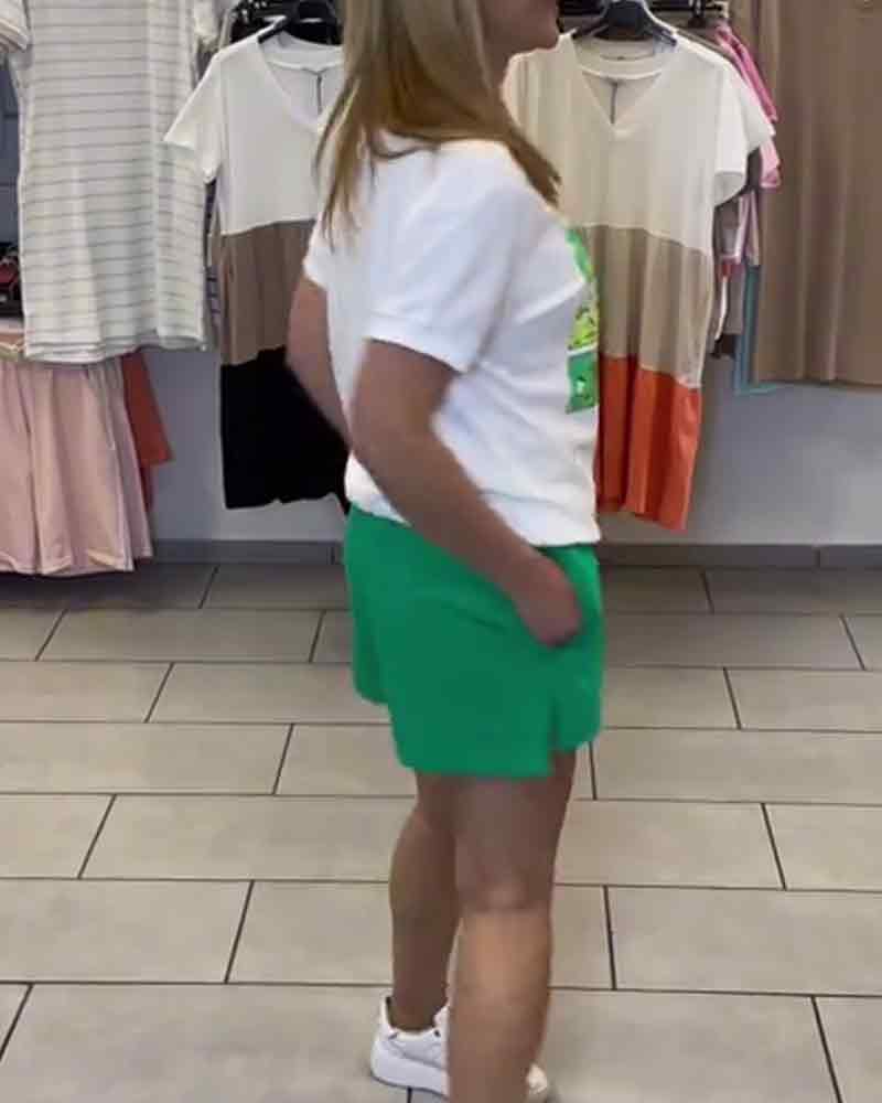 Sæt Afslappede Shorts Med Mellemhøj Talje Og Print