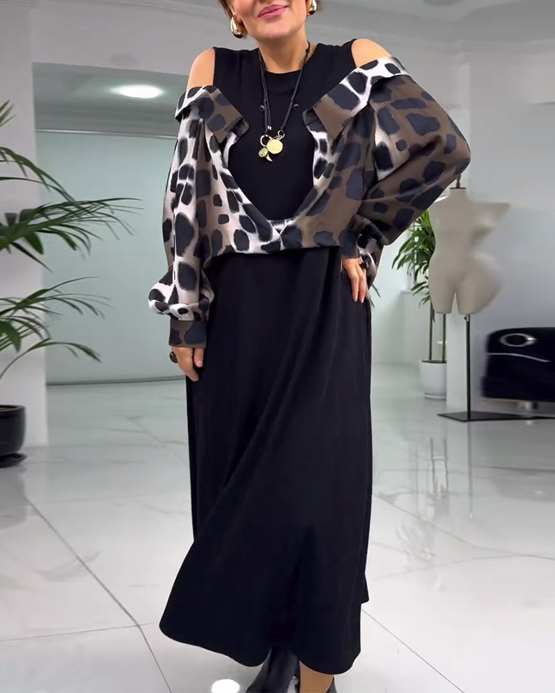 Afslappet kjole med leopardprint og bare skuldre
