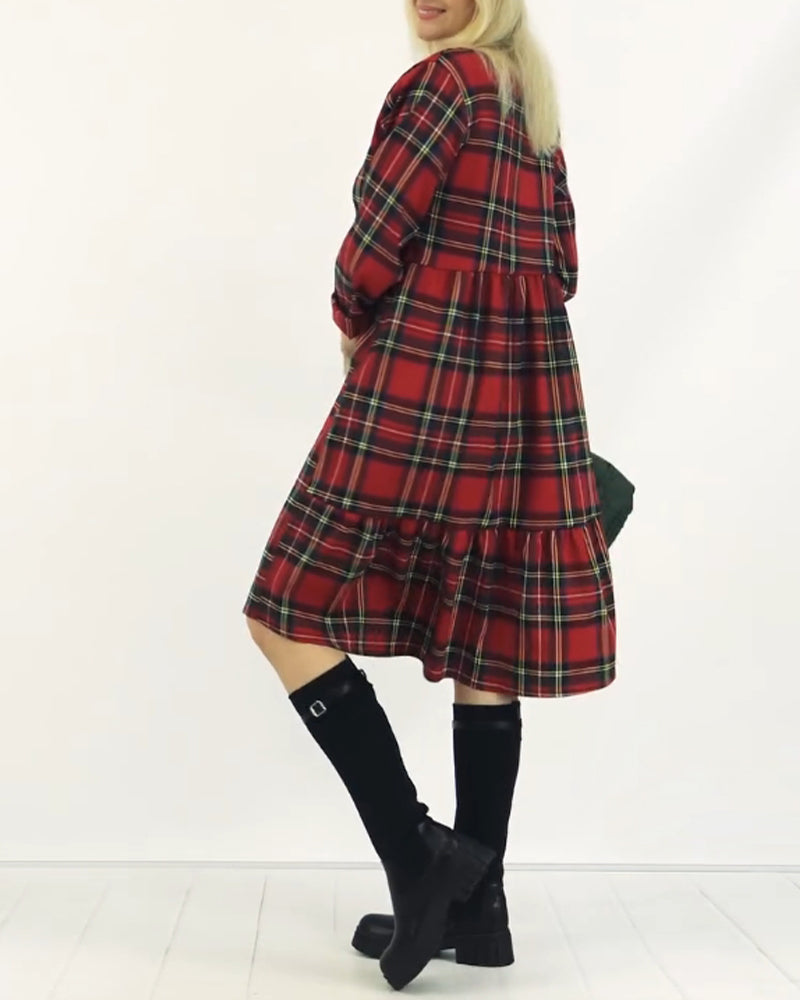 Ternet kjole med svaj