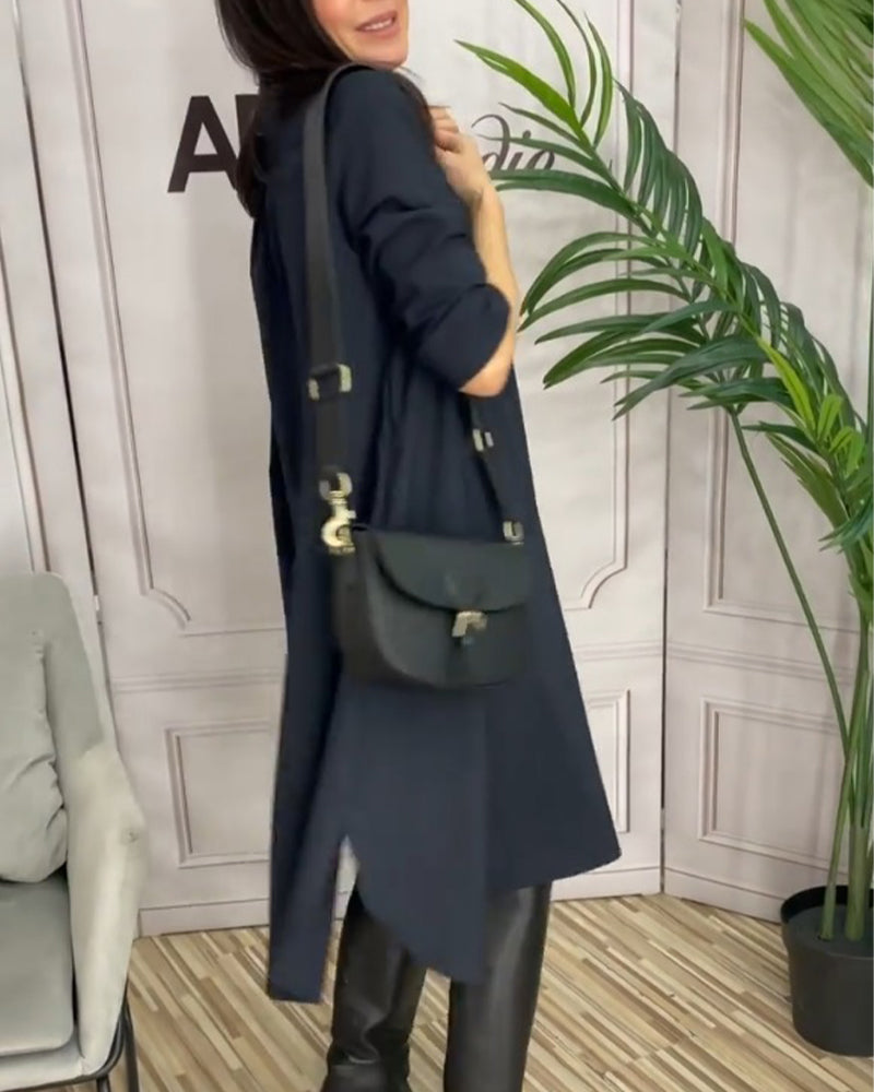 Ensfarvet hverdagskjole med skjortekrave