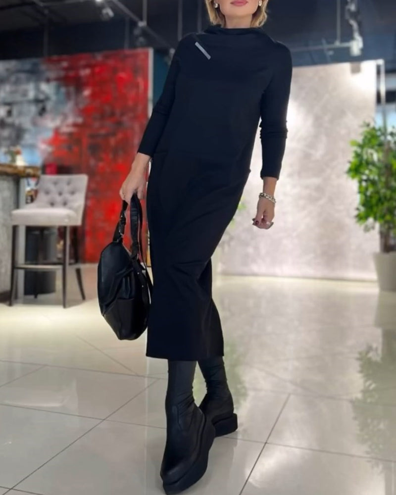 Lang sort kjole med sidelomme