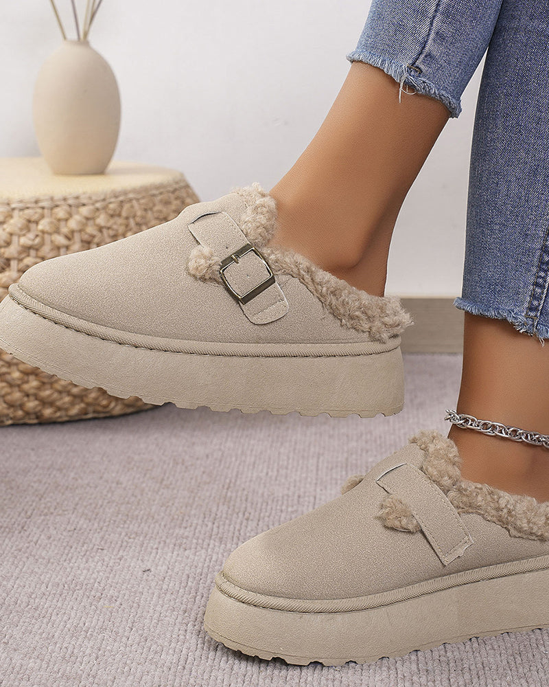 Varme hjemmesko med spænde og tykt plysfor