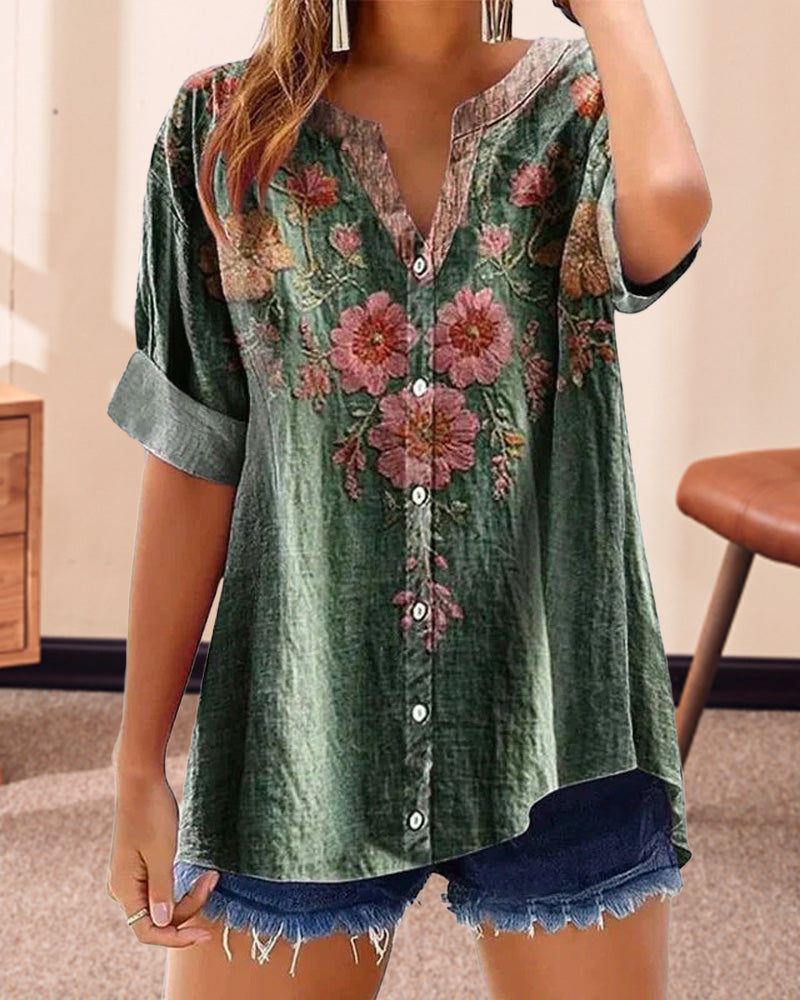 Bluse med modeprint og v-hals