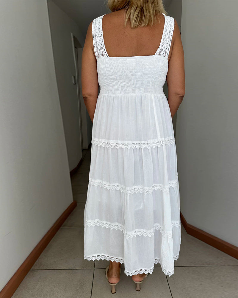 Strandkjole med blondepaneler