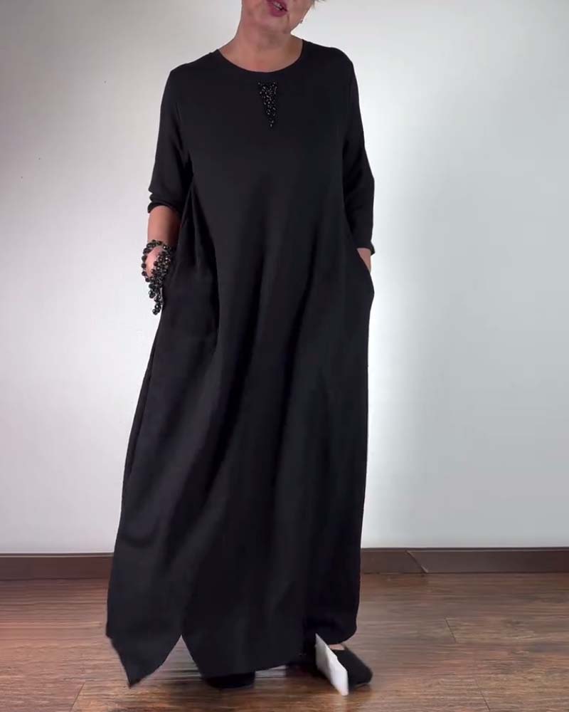 Sort løs kjole med rund hals