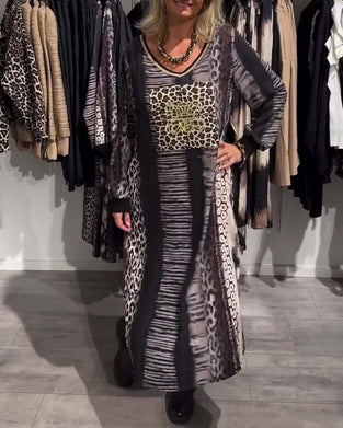 Kjole afslappet leopardprint med v-hals