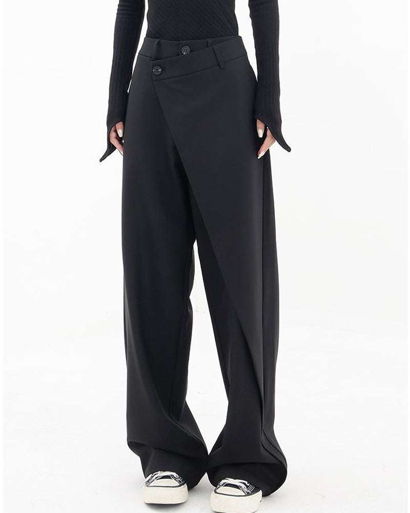 Ensfarvede patchwork bukser med tværgående knaplukning