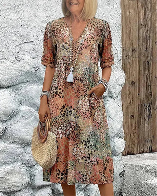 Kjole Med V-Hals Og Korte Ærmer Med Print