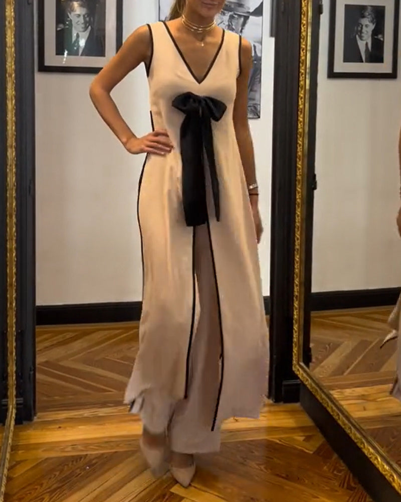 Ensfarvet to-delt sæt | Bluse med sløjfe og bukser